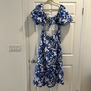 HYACINTH HOUSE Blue Floral Seaport Midi Dress Medium